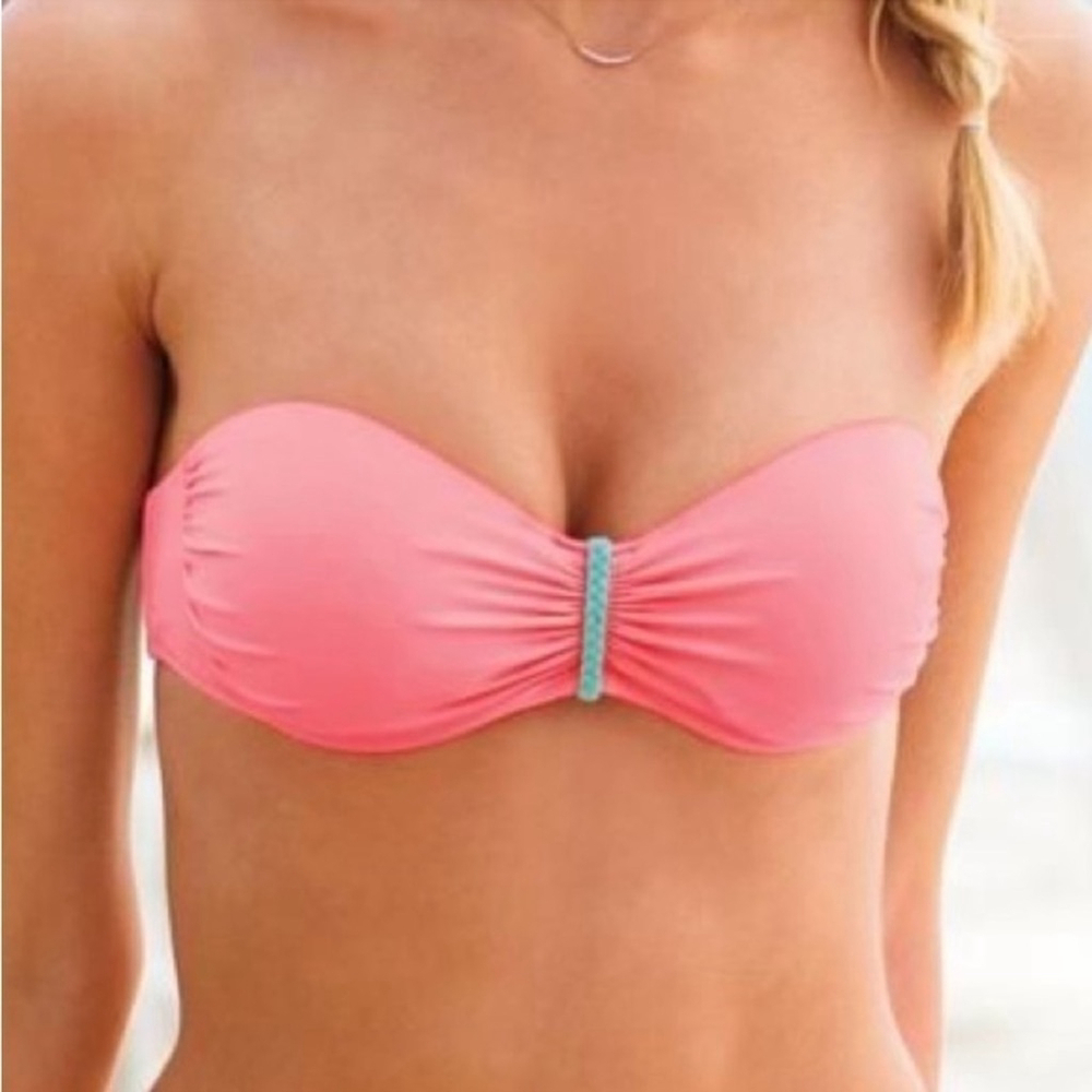 NEW! Victoria’s Secret Bikini Top and Bottom
Top is a 34c bottom is a Med